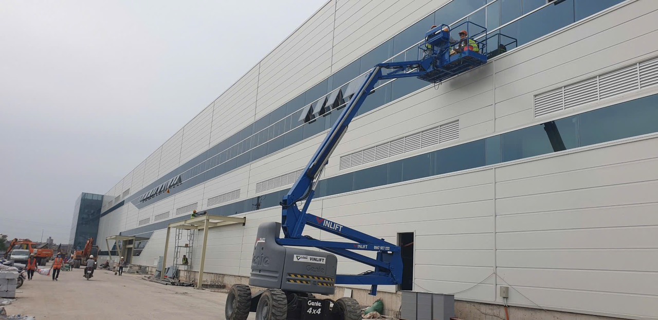 z5896226124884fb55d9729d3e99a45b30df96b352bf58