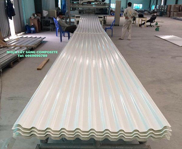 nhua-lay-sang-composite-898